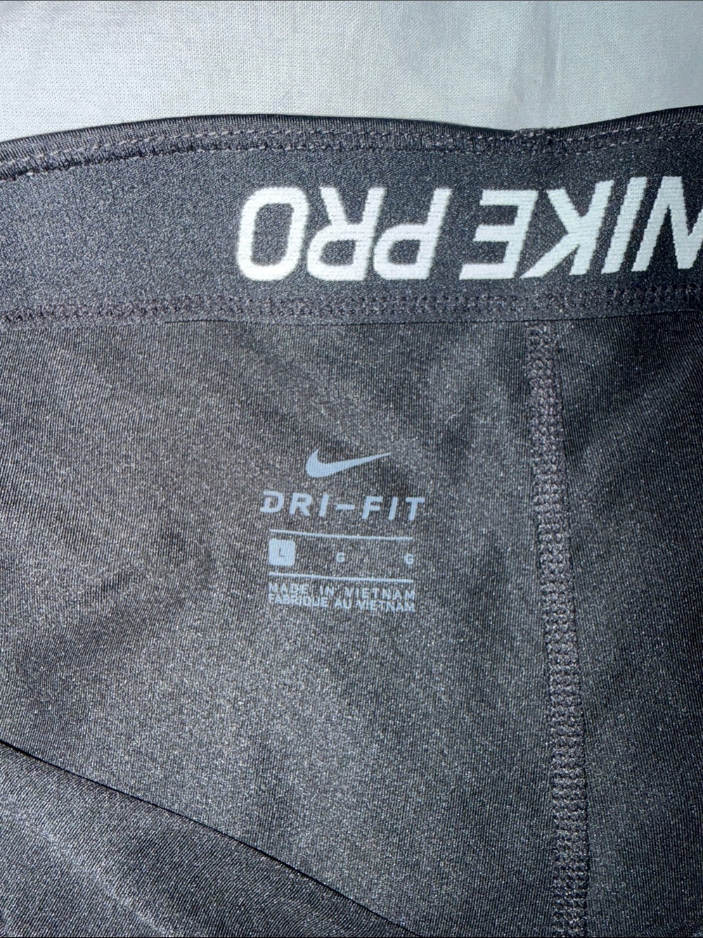 Nike Pro Black Women's Bike Shorts - Picture 3 of 6